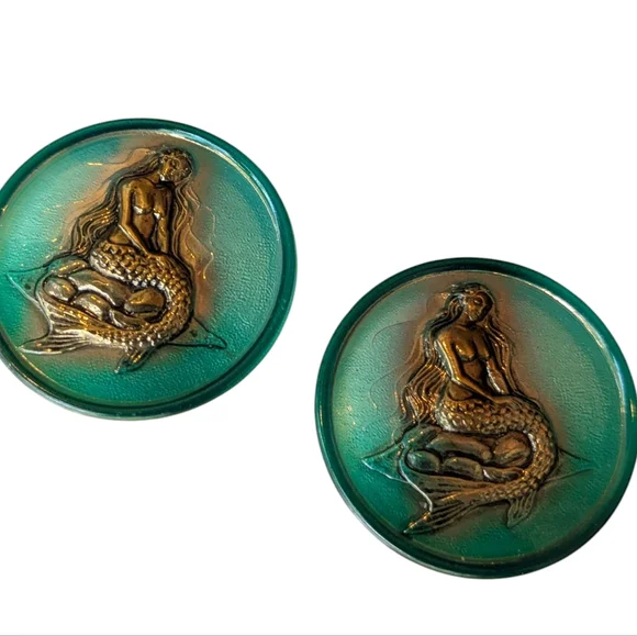 Large Vintage Mermaid Design Czech Glass Button - Picture 2 of 7